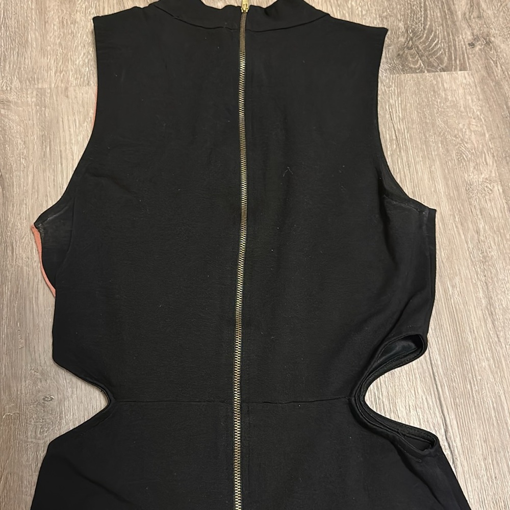 Color block cut out dress - Picture 6 of 6